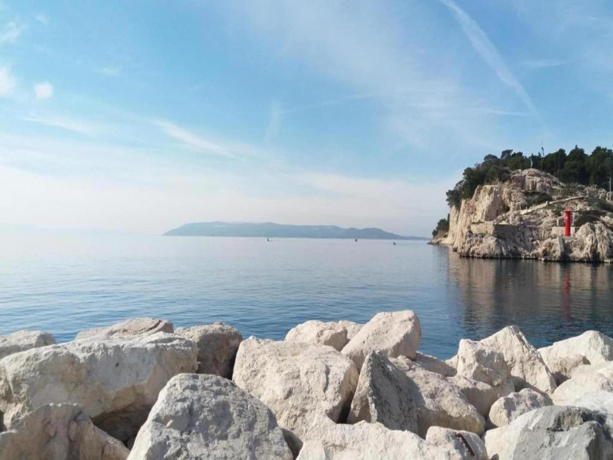 Luxurious Holiday Home In Makarska With Jacuzzi Luaran gambar