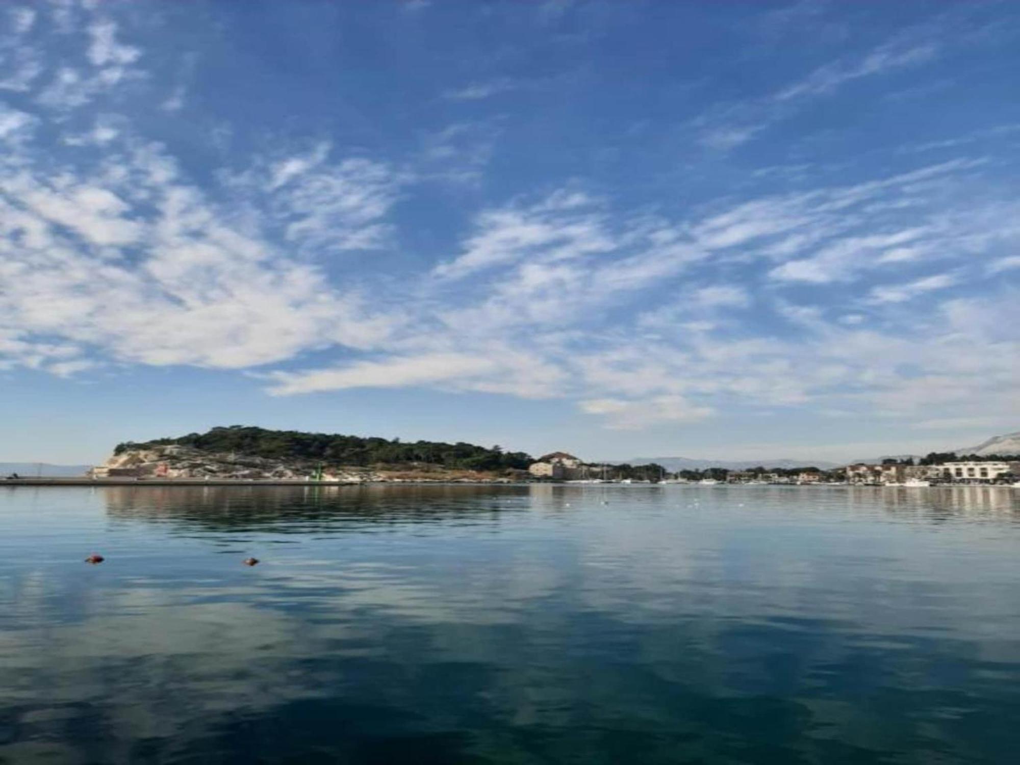 Luxurious Holiday Home In Makarska With Jacuzzi Luaran gambar